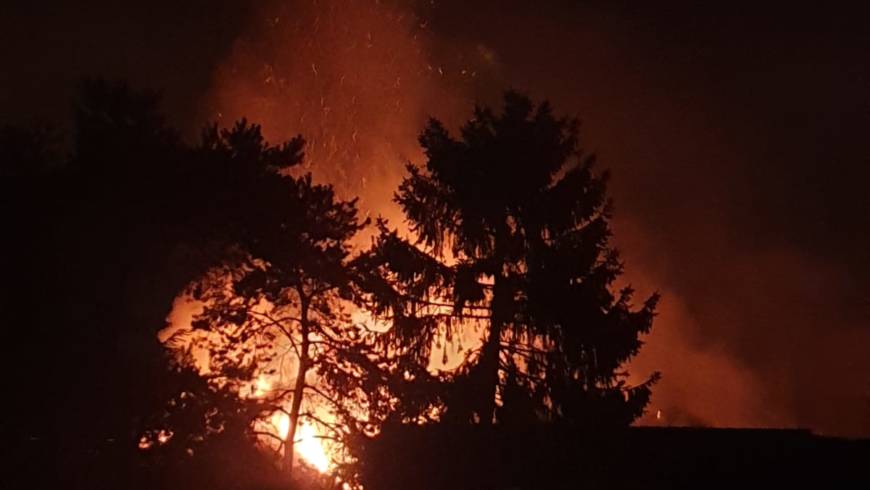 Feuer zerstört Dachstuhl in Bad Schönborn