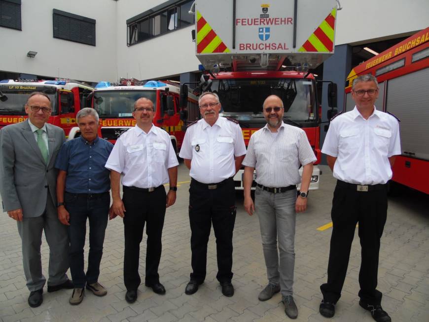 Feuerwehrsenioren des Landkreises Karlsruhe treffen sich im neuen Feuerwehrhaus Bruchsal
