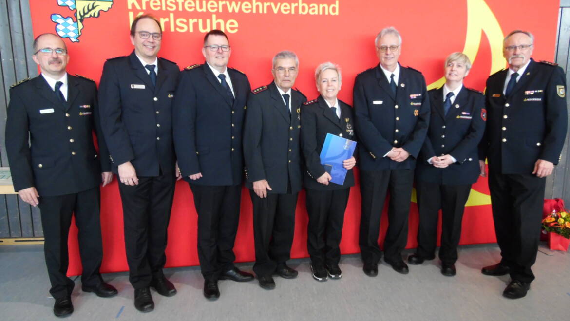 Dienst- und Verbandsversammlung der Feuerwehren im Landkreis Karlsruhe