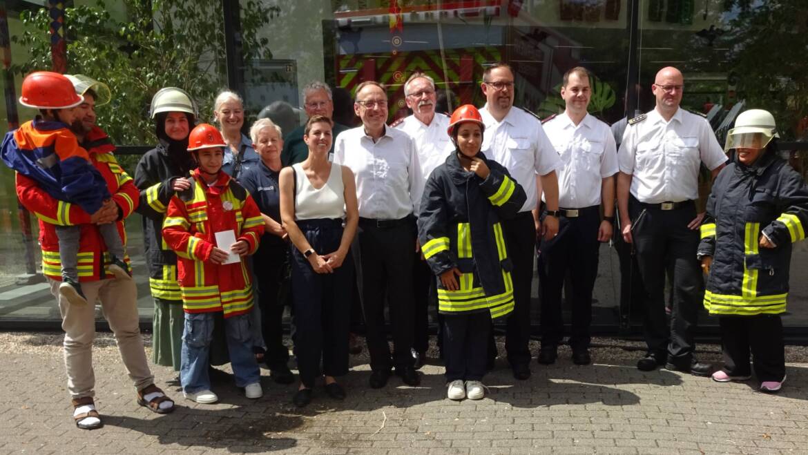 „Die Feuerwehr stellt sich vor – denn die Feuerwehr ist für Alle da“