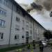Ausgedehnter Wohnungsbrand in einem Mehrfamilienhaus in Bretten mit sechs Verletzten – Feuerwehr rettete mehrere Bewohner über Leitern – Großeinsatz der Hilfsorganisationen
