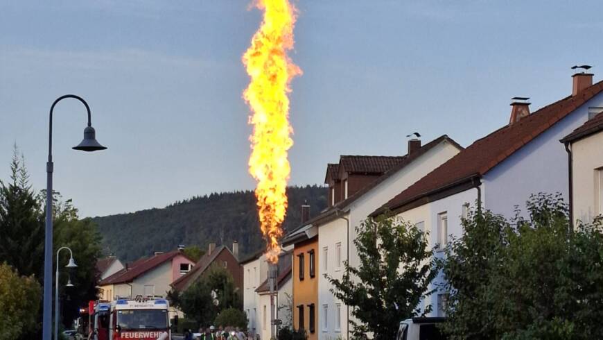 Feuerwehreinsätze aufgrund extremer Hitze – Gastank musste teilweise entleert werden